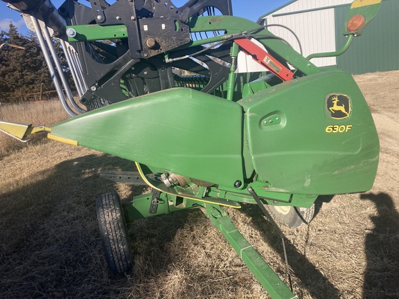 2017 John Deere 630F Header Combine