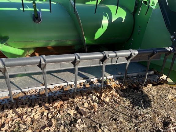 2017 John Deere 630F Header Combine