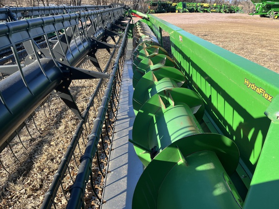 2017 John Deere 630F Header Combine