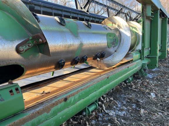 2017 John Deere 630F Header Combine