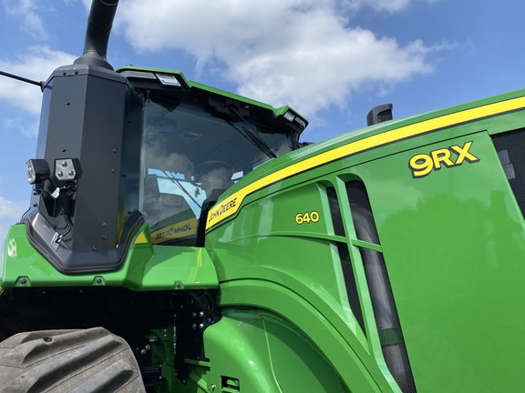 2024 John Deere 9RX 640 Tractor Rubber Track