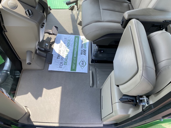 2024 John Deere 9RX 640 Tractor Rubber Track