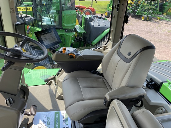 2024 John Deere 9RX 640 Tractor Rubber Track