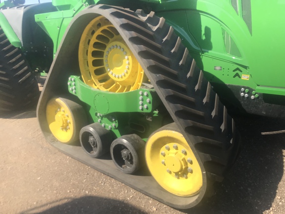 2024 John Deere 9RX 590 Tractor Rubber Track