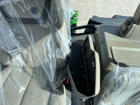 2024 John Deere 9RT 590 Tractor Rubber Track