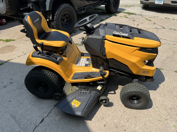 2022 Cub Cadet XT1 LT46 Garden Tractor