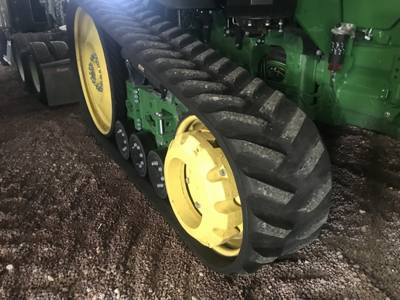 2023 John Deere 8RT 410 Tractor Rubber Track