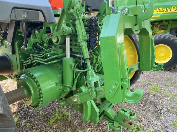 2024 John Deere 8RT 410 Tractor Rubber Track