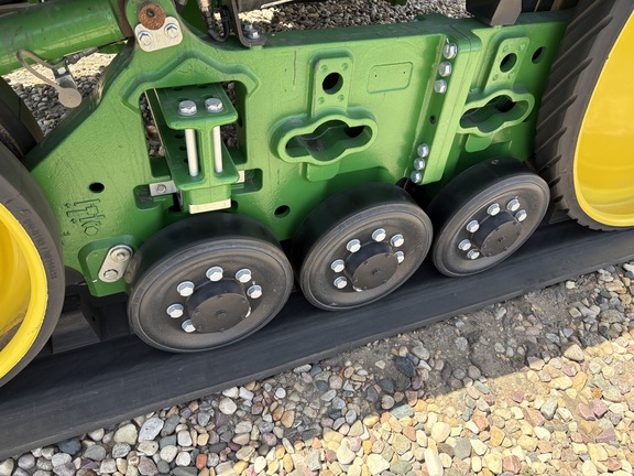 2024 John Deere 8RT 410 Tractor Rubber Track