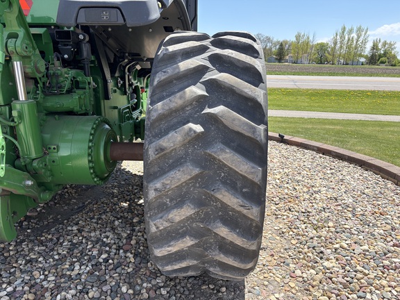 2024 John Deere 8RT 410 Tractor Rubber Track