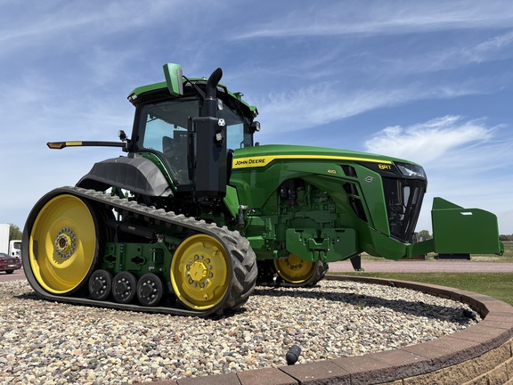 2024 John Deere 8RT 410 Tractor Rubber Track