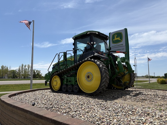2024 John Deere 8RT 410 Tractor Rubber Track