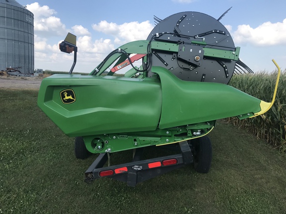 2024 John Deere RD40F Header Combine