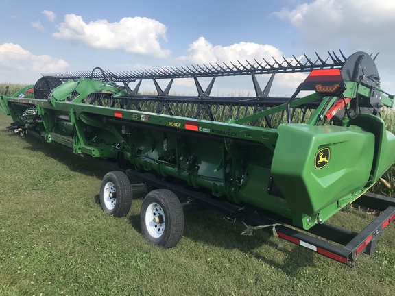 2024 John Deere RD40F Header Combine