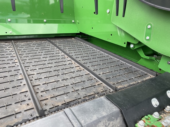 2024 John Deere RD40F Header Combine