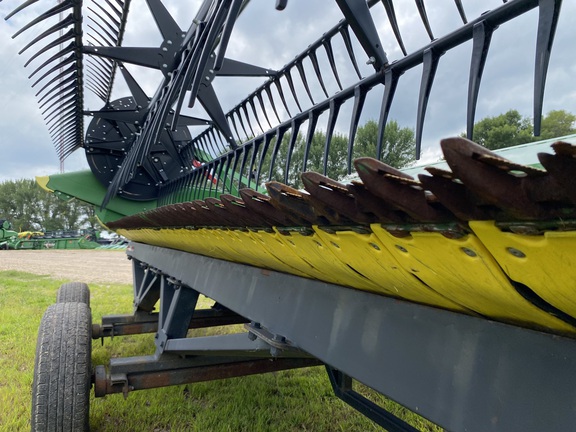 2024 John Deere RD40F Header Combine