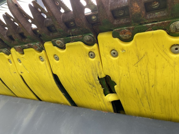 2024 John Deere RD40F Header Combine