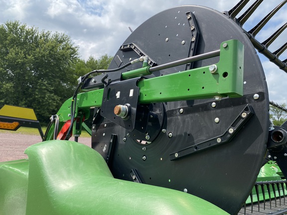 2024 John Deere RD40F Header Combine