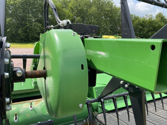 2024 John Deere RD40F Header Combine