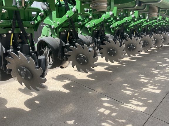 2019 John Deere DB60 Planter