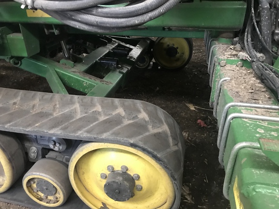 2009 John Deere DB60 Planter