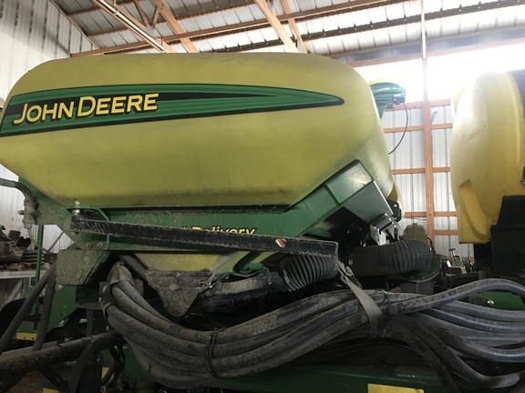 2009 John Deere DB60 Planter