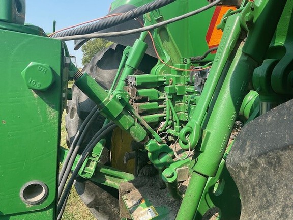 2013 John Deere 7230R Tractor