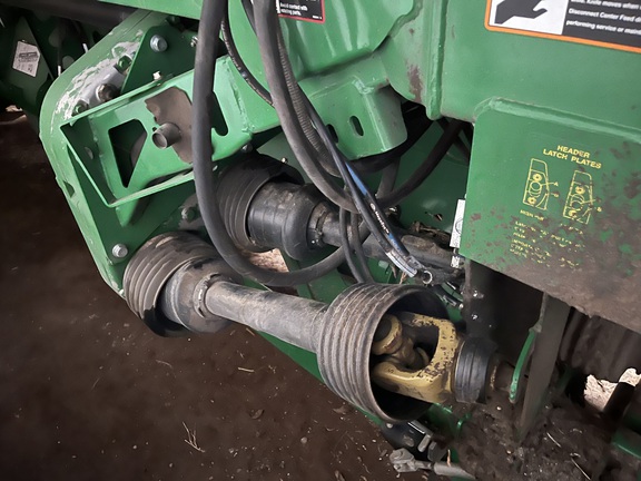 2012 John Deere 635FD Header Combine