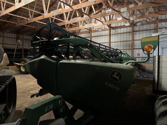 2012 John Deere 635FD Header Combine