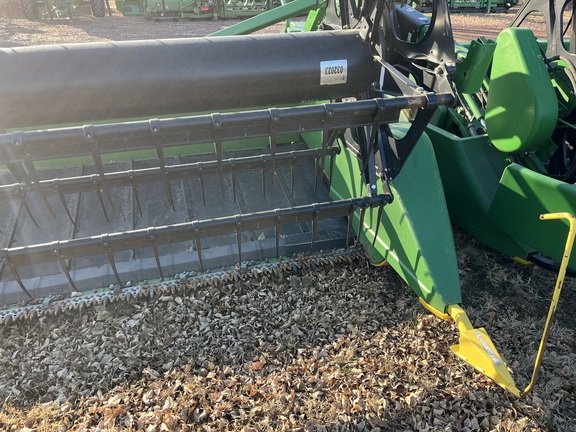 2012 John Deere 635FD Header Combine