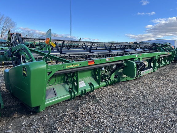 2012 John Deere 635FD Header Combine