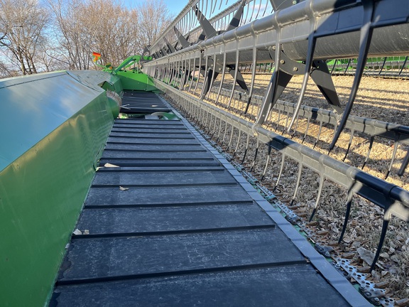 2012 John Deere 635FD Header Combine