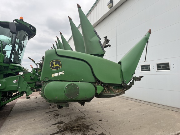 2017 John Deere 612FC Header Corn Head