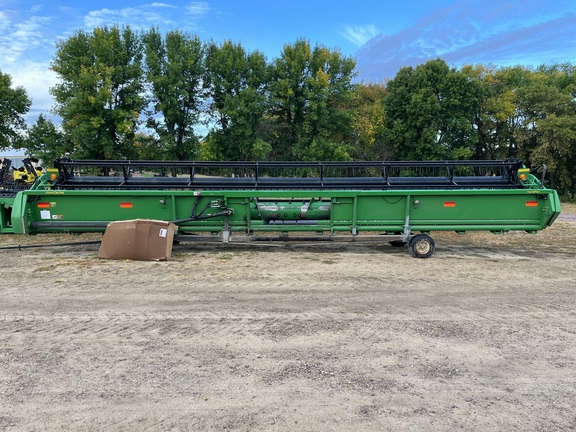 2010 John Deere 635F Header Combine