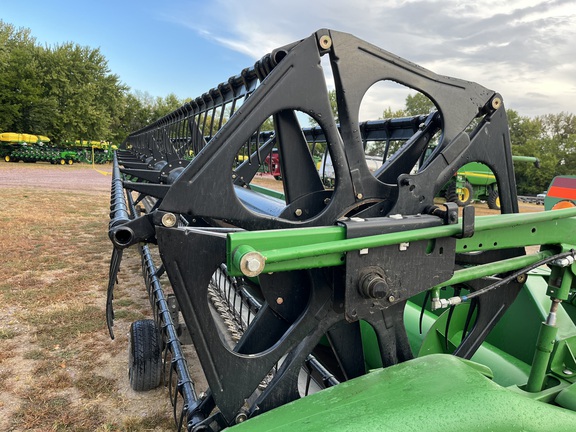 2010 John Deere 635F Header Combine