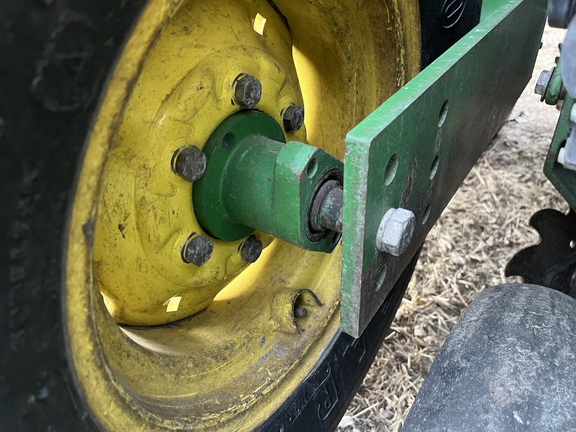 2007 John Deere 1790 Planter