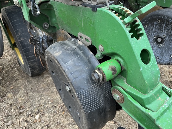 2007 John Deere 1790 Planter