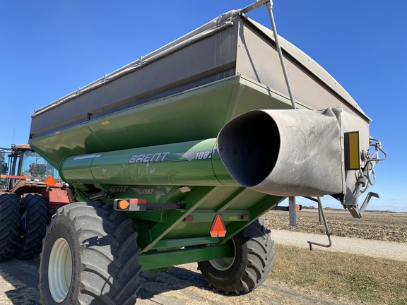 2011 Unverferth 1082 Grain Cart