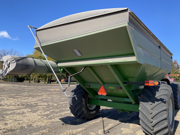 2011 Unverferth 1082 Grain Cart