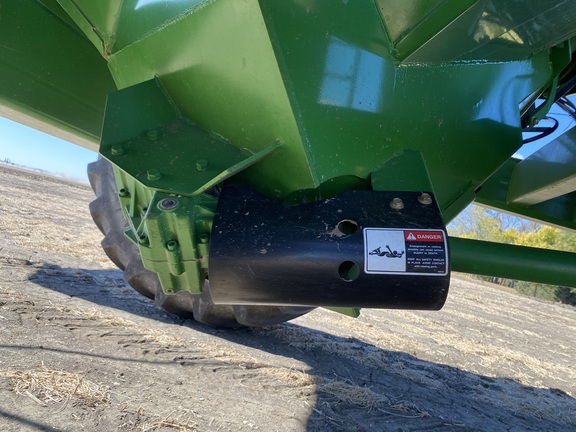 2011 Unverferth 1082 Grain Cart