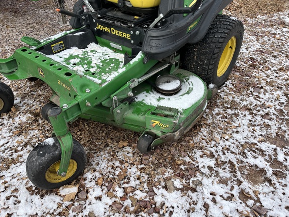 2017 John Deere Z950M Mower/Zero Turn