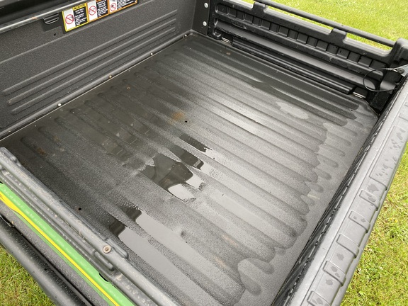 2023 John Deere XUV 835R ATV