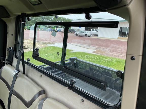 2023 John Deere XUV 835R ATV