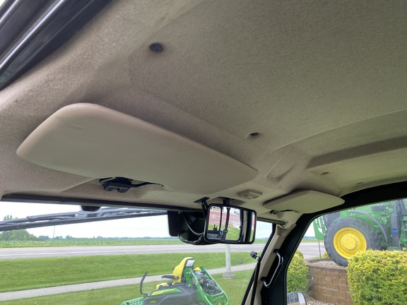 2023 John Deere XUV 835R ATV