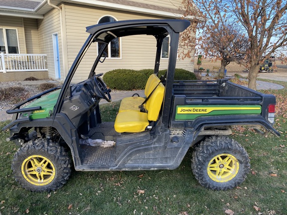 2022 John Deere XUV 835M ATV