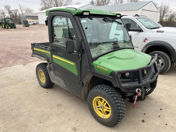 2018 John Deere XUV 835R ATV