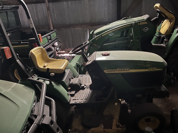 2004 John Deere 2210 Tractor Compact