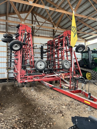 2013 Case IH 200 Field Cultivator