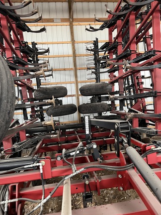 2013 Case IH 200 Field Cultivator