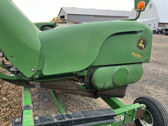 2010 John Deere 608C StalkMaster Header Corn Head